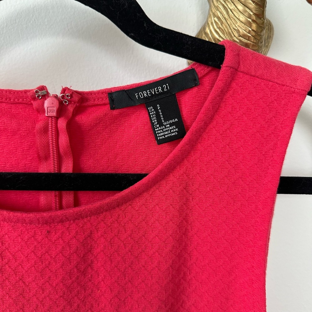Two Fun Spring Dresses for $25 - Picture 8 of 8